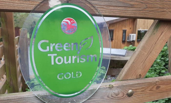 Lon Lodges holds a Gold Green Tourism Award.
